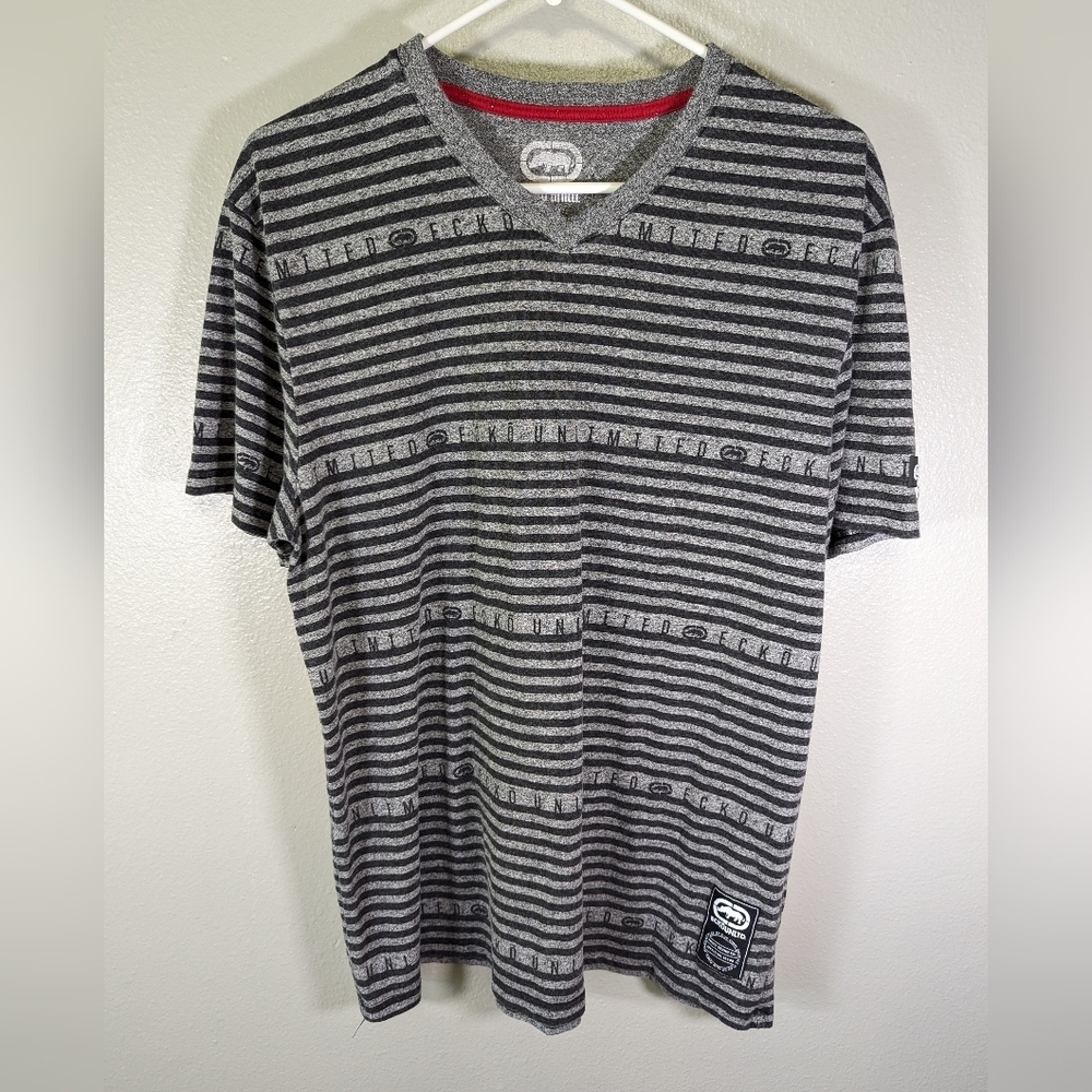Ecko Unlimited gray men's tshirt size L